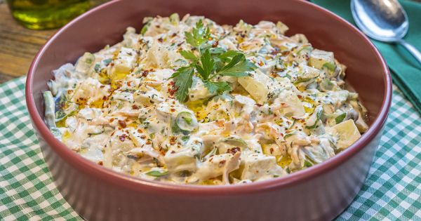 Patatesli Semizotu Salatası