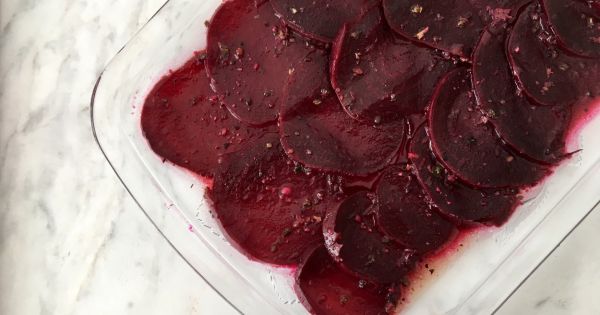 Portakal Aromalı Kırmızı Pancar Salatası