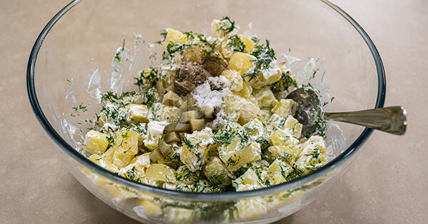 mayonezli-patates-salatasi-asama-6