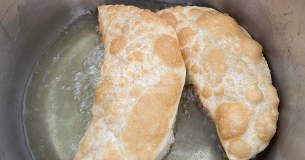 patatesli-ci-borek-yapim9