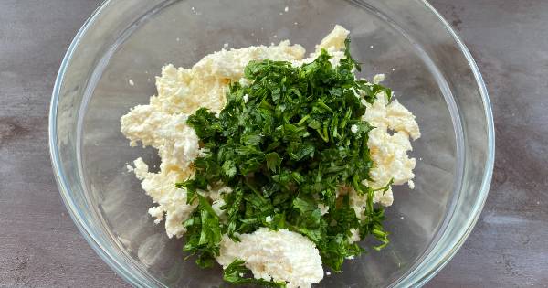 sutlu-bayatlamayan-pogaca-yapim7