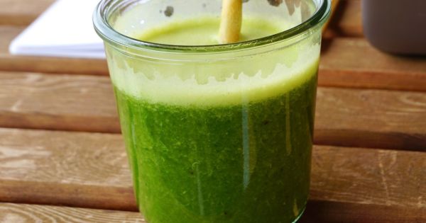 Yeşil Detoks Smoothie