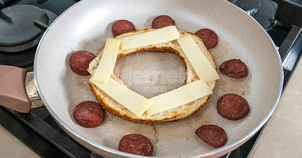 kahvaltilik-simit-tava-tarifi-4