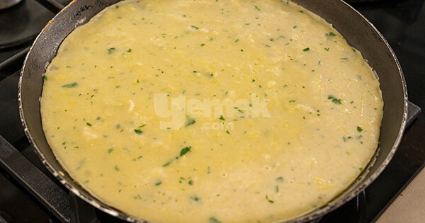 patatesli-krep-sarma-asama-5