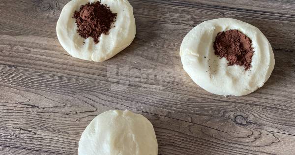 3-renkli-ruzgargulu-kurabiye-yapim2