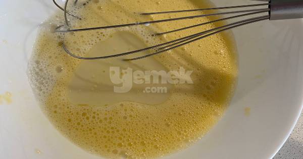 cikolata-dolgulu-pancake-yapim3