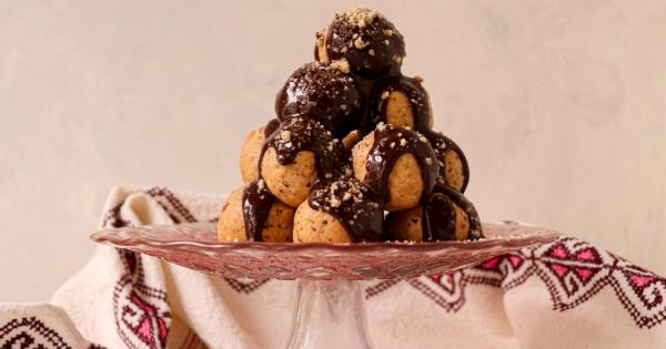 Kolay Elmalı Profiterol