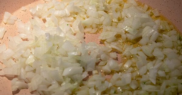patatesli-midye-borek-asamasi-1