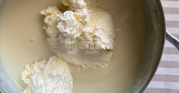 profiterol-tadinda-milfoy-tatlisi-yapim6