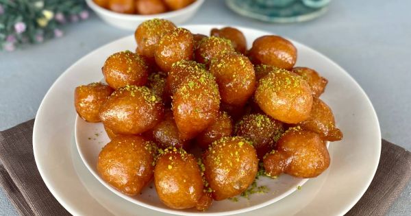 Harcı Şişede Hazırlanan Lokma Tatlısı