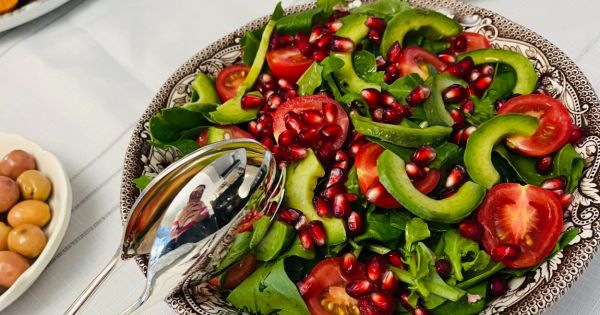 Avokadolu Roka Salatası