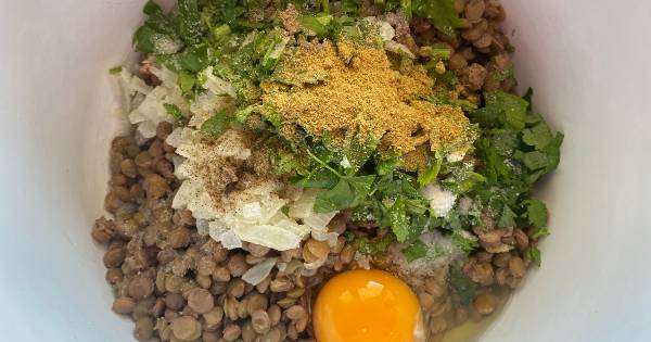 kiyma-tadinda-mercimek-koftesi-yapim2