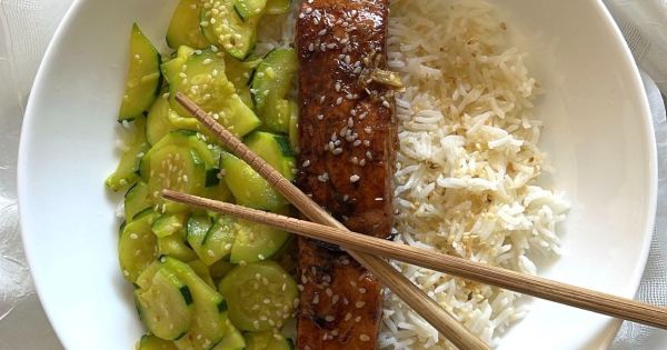 Teriyaki Soslu Somon ve Kabak Kavurma