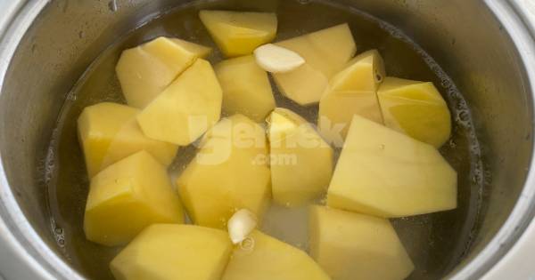 sehriyeli-patates-puresi-kizartmasi1