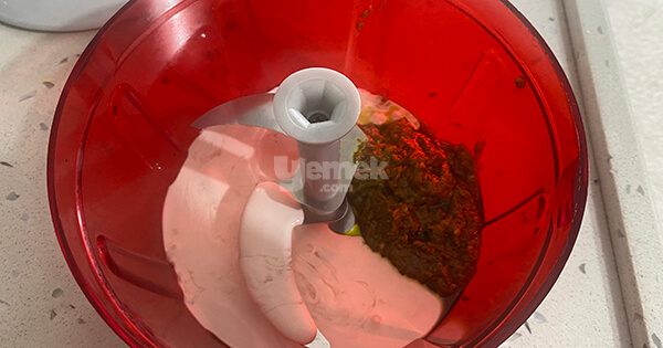 ispanakli-pesto-soslu-tavuk-asama3