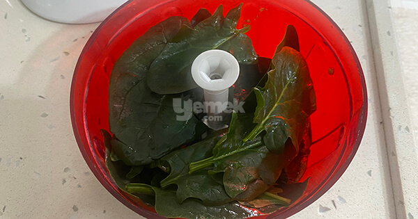 ispanakli-pesto-soslu-tavuk-asama4
