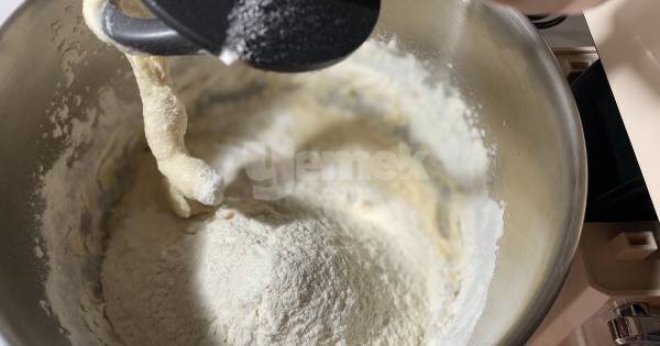 6-su-bardagi-unla-8-adet-ramazan-pidesi2