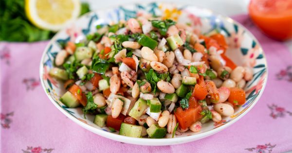 Fasulye Salatası