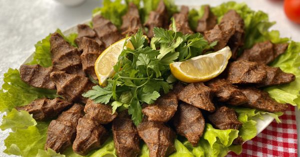 Blenderda Çiğ Köfte