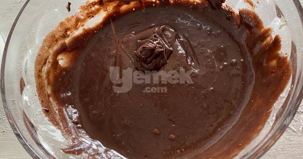 yumurtasiz-islak-kek4