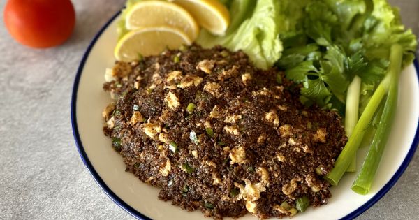 Yumurtalı Çiğ Köfte