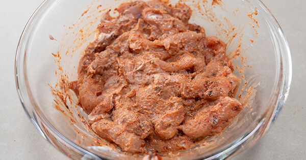 pilav-ustu-tavuk-doner-asama3-yemekcom