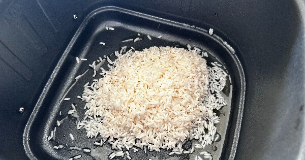 airfryerda-pirinc-pilavi-2