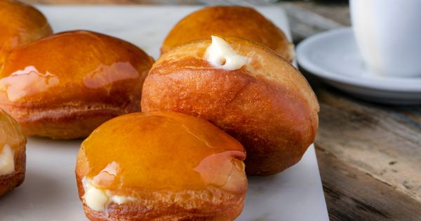 Dışı Çıtır: Creme Brulee Donut