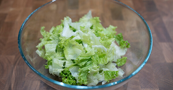 kivircik-salatasi-asama1-yemekcom