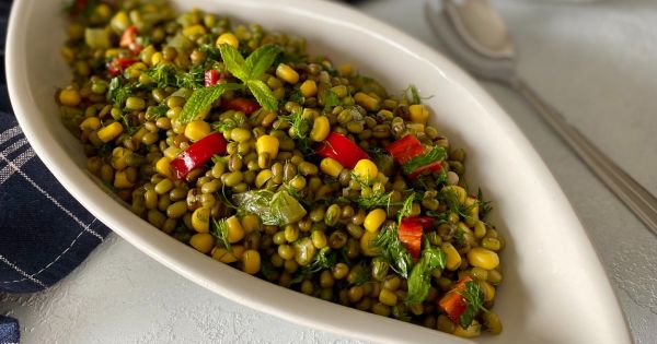 Maş Fasulye Salatası