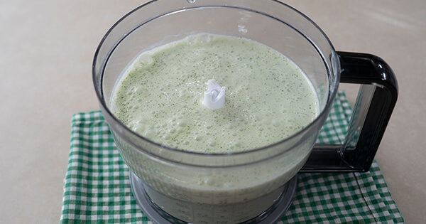 naneli-ayran-asama4-yemekcom