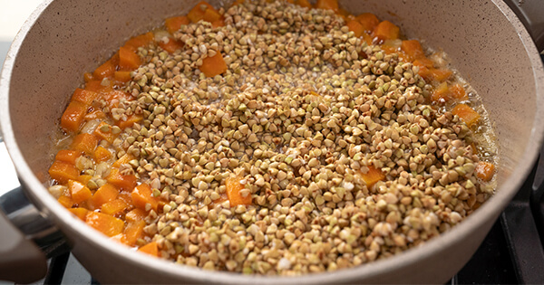 sebzeli-karabugdayli-pilav-3
