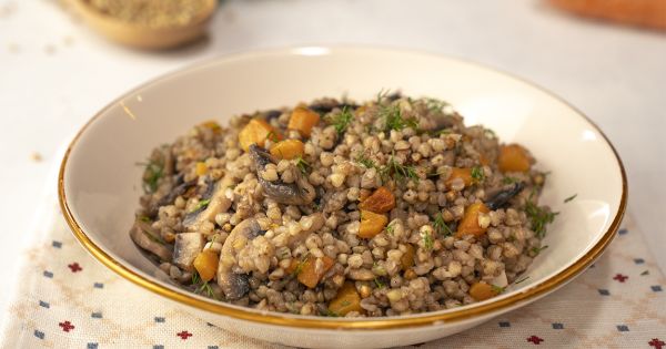Sebzeli Karabuğday Pilavı