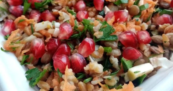 Ekşili Salata