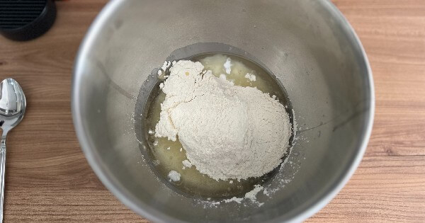 mayasiz-agzi-acik-pogaca-2
