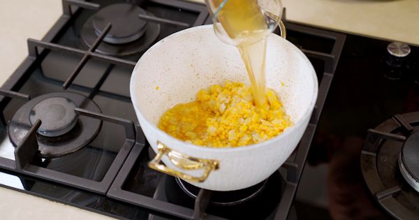 lokanta-usulu-mercimek-corbasi-5