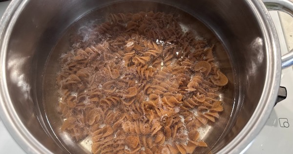 tavuklu-tam-bugday-unlu-makarna-4