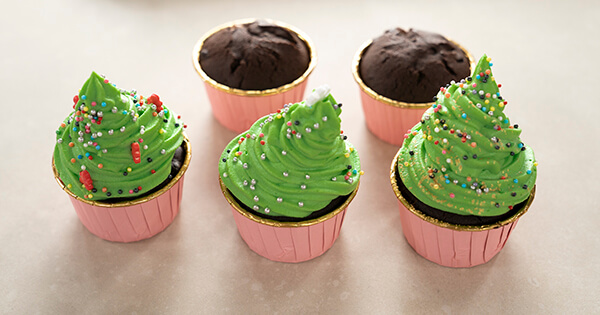 yilbasi-cupcake-asamaa10