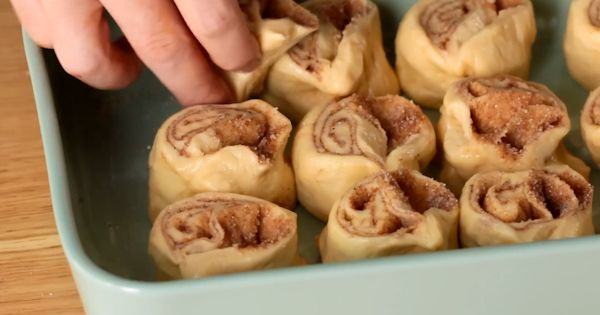 cinnamon-rolls-14