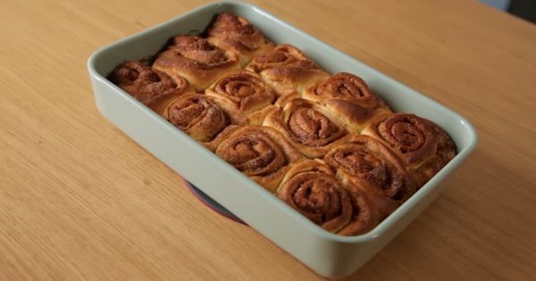 cinnamon-rolls-16