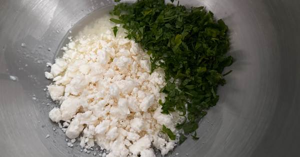 maydanozlu-peynirli-pogaca-2