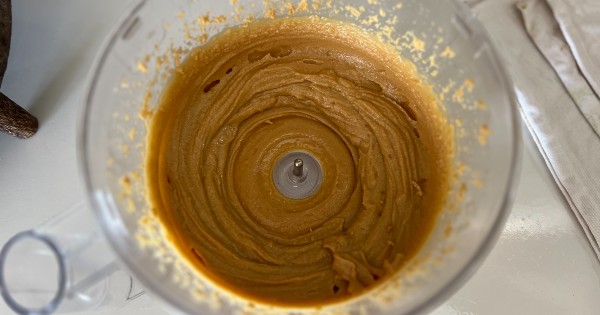 sekersiz-fistik-ezmesi-3