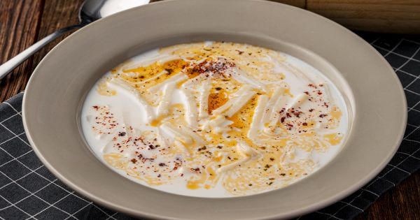Sütlü Hamur Çorbası