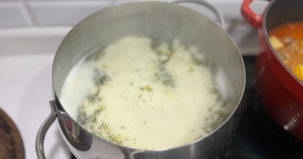 tel-sehriyeli-yogurt-corbasi-5