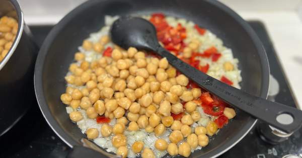 nohutlu-bulgur-pilavi-2