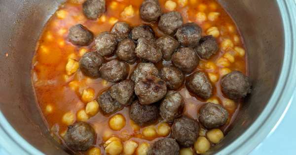 kofteli-nohut-yemegi-8