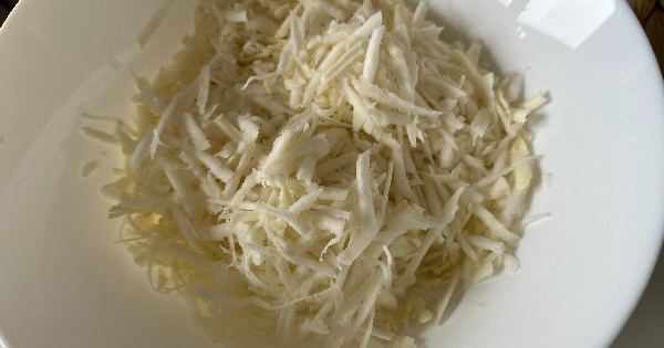 tavuklu-kereviz-salatasi-2