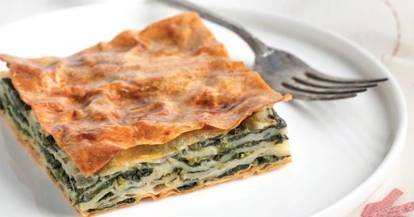 Ege Usulü Otlu Börek