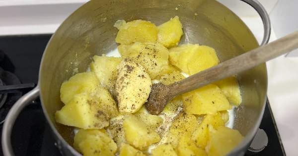 kasarli-patates-puresi-3
