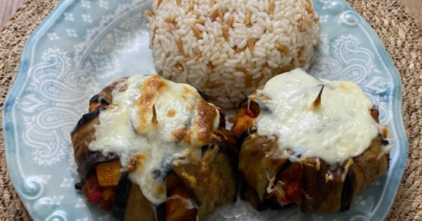 Kaşarlı Tavuklu Zade Kebabı